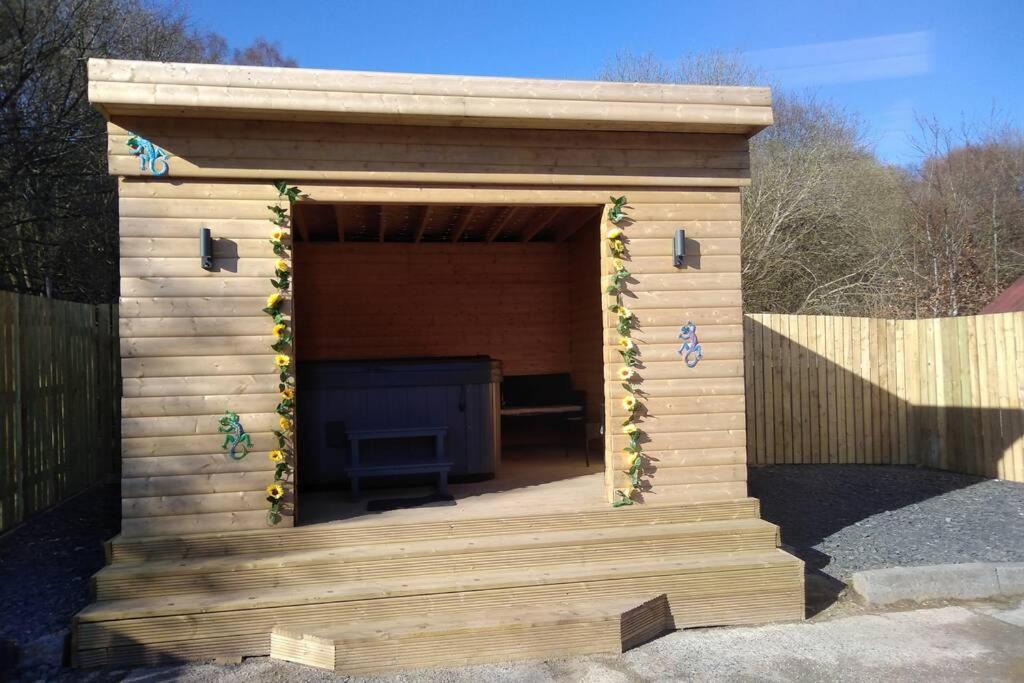 The Cottage - Hot Tub - Nr Glasgow - Self Check-In Coatbridge Εξωτερικό φωτογραφία