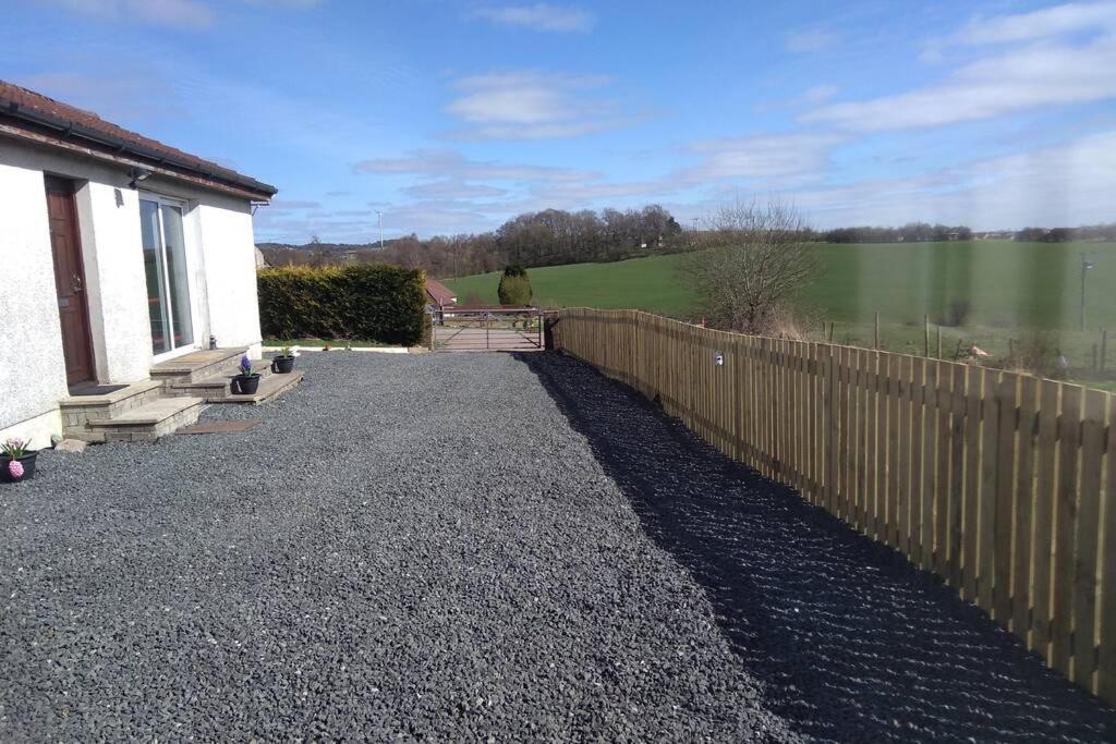 The Cottage - Hot Tub - Nr Glasgow - Self Check-In Coatbridge Εξωτερικό φωτογραφία