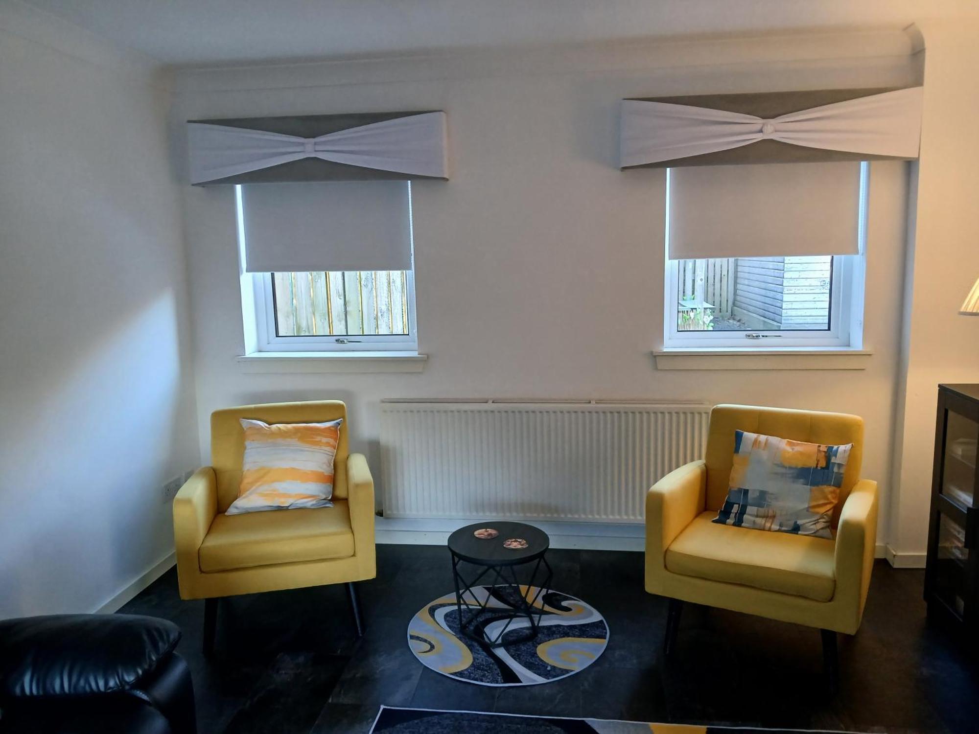 The Cottage - Hot Tub - Nr Glasgow - Self Check-In Coatbridge Εξωτερικό φωτογραφία