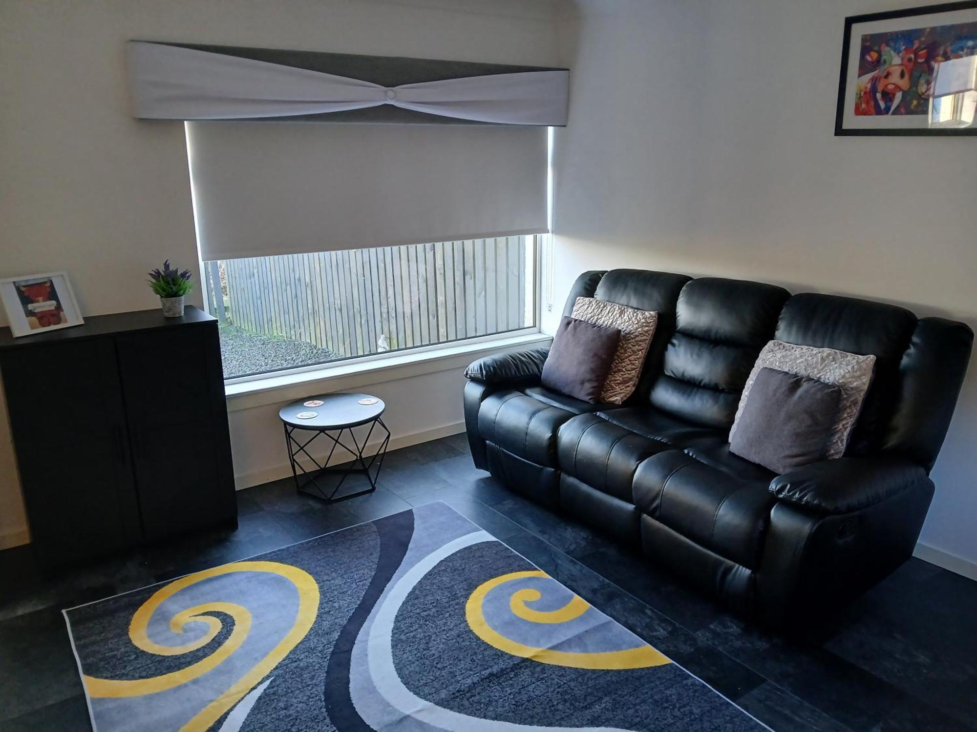 The Cottage - Hot Tub - Nr Glasgow - Self Check-In Coatbridge Εξωτερικό φωτογραφία